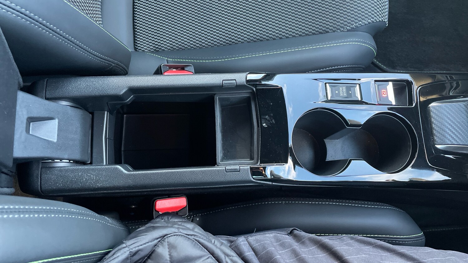 Used Peugeot 2008 2024 for sale - 76905955: Photo 36