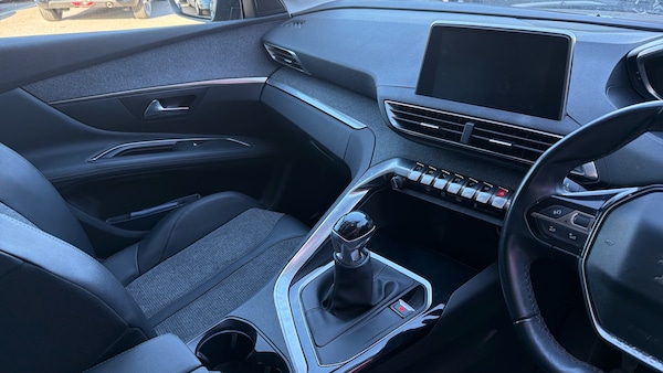 Used Peugeot 3008 2019 for sale - 76159948: Photo 14