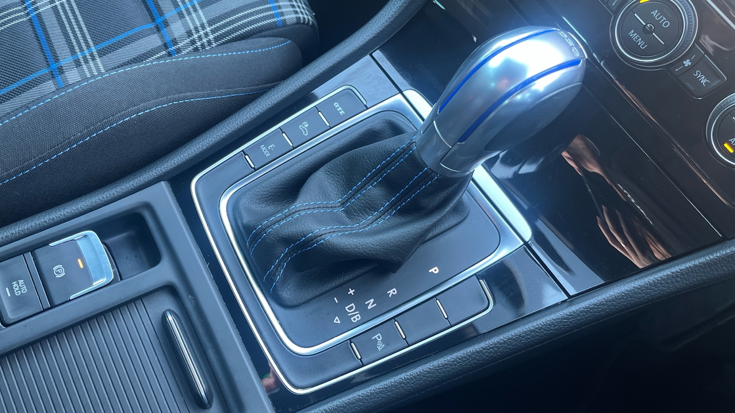 Used Volkswagen Golf 2018 for sale - 77339167: Photo 27