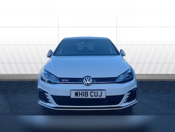 Used Volkswagen Golf 2018 for sale - 77339167: Photo