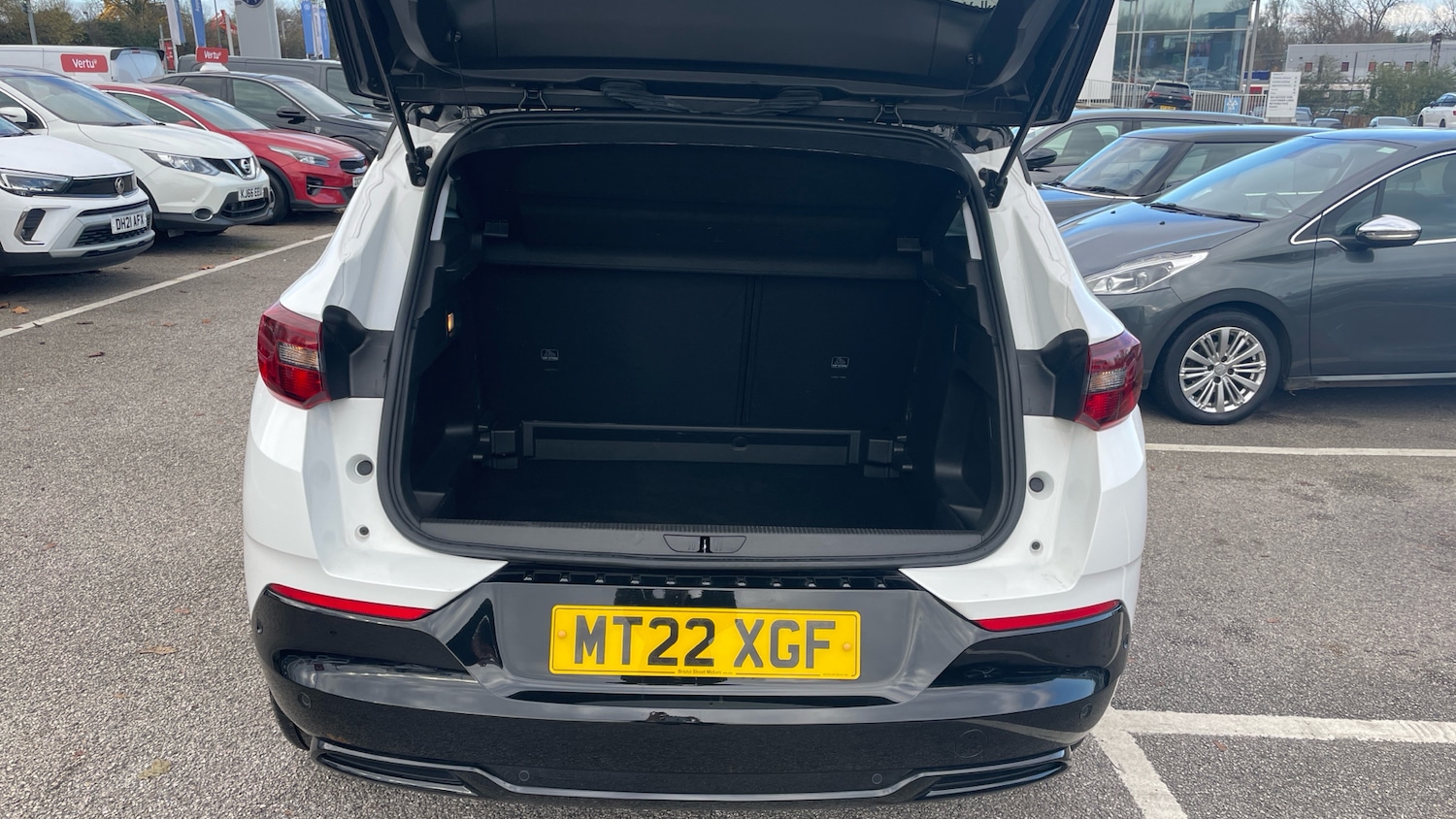 Used Vauxhall Grandland 2022 for sale - 76697013: Photo 4