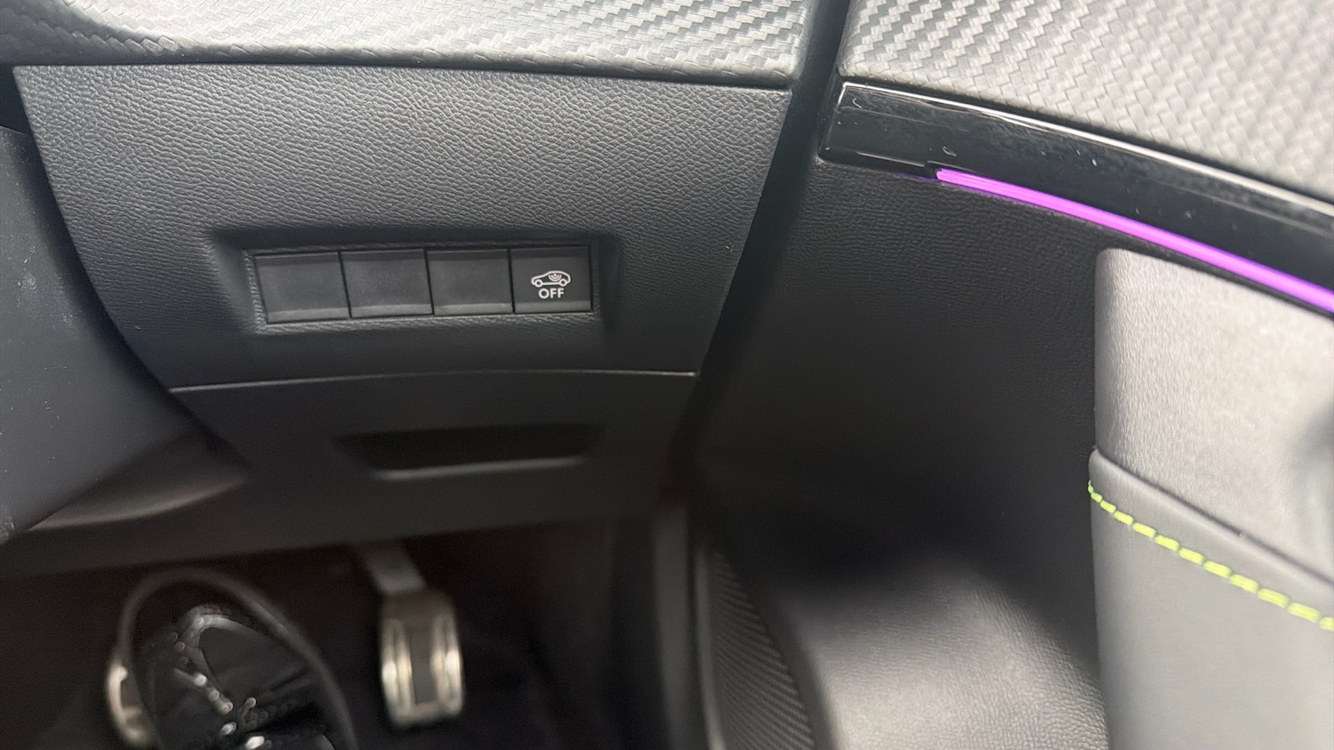 Used Peugeot 2008 2024 for sale - 76409639: Photo 27