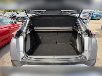 Used Peugeot 2008 2020 for sale - 79365938: Photo