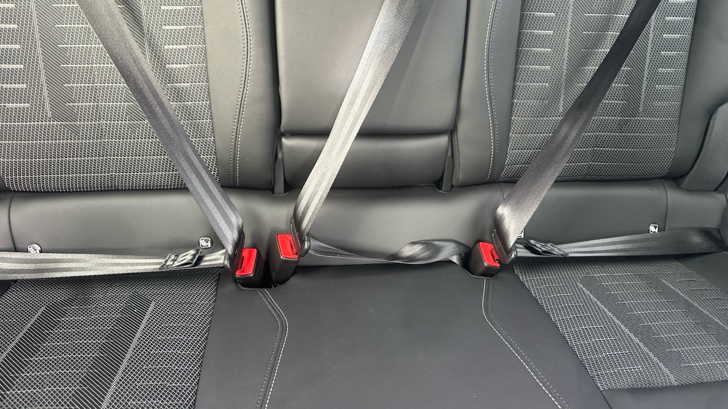 Used Peugeot 3008 2025 for sale - 76352037: Photo 17