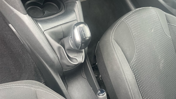 Used Peugeot 208 2019 for sale - 76302892: Photo 13