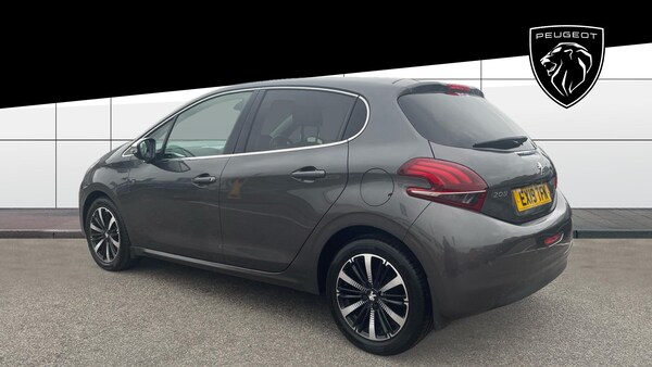 Used Peugeot 208 2019 for sale - 76302892: Photo 2