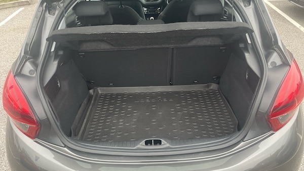 Used Peugeot 208 2019 for sale - 76302892: Photo 4