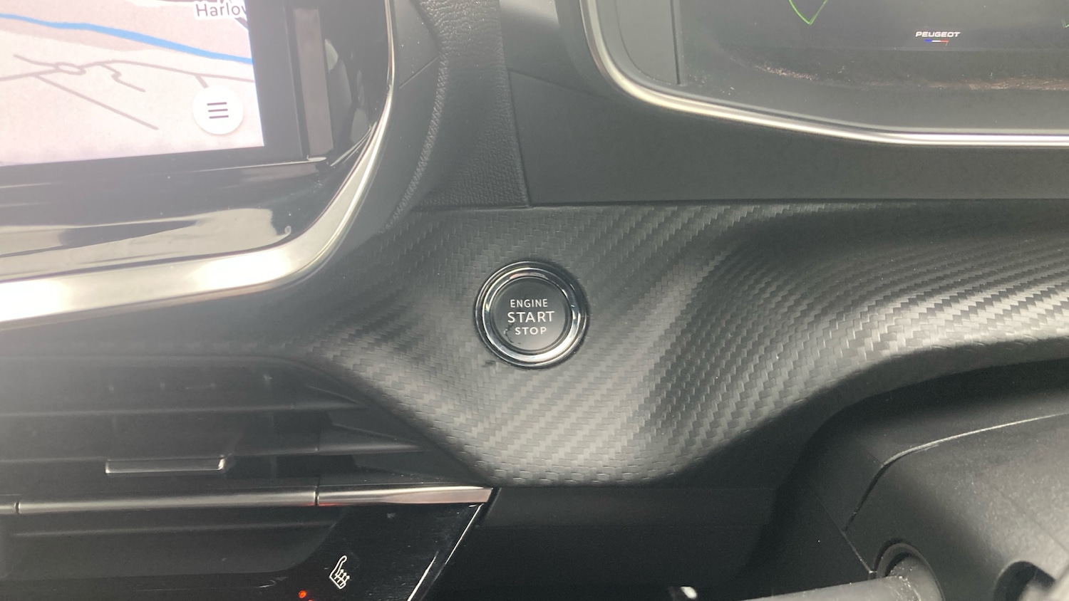 Used Peugeot 2008 2023 for sale - 76290439: Photo 27