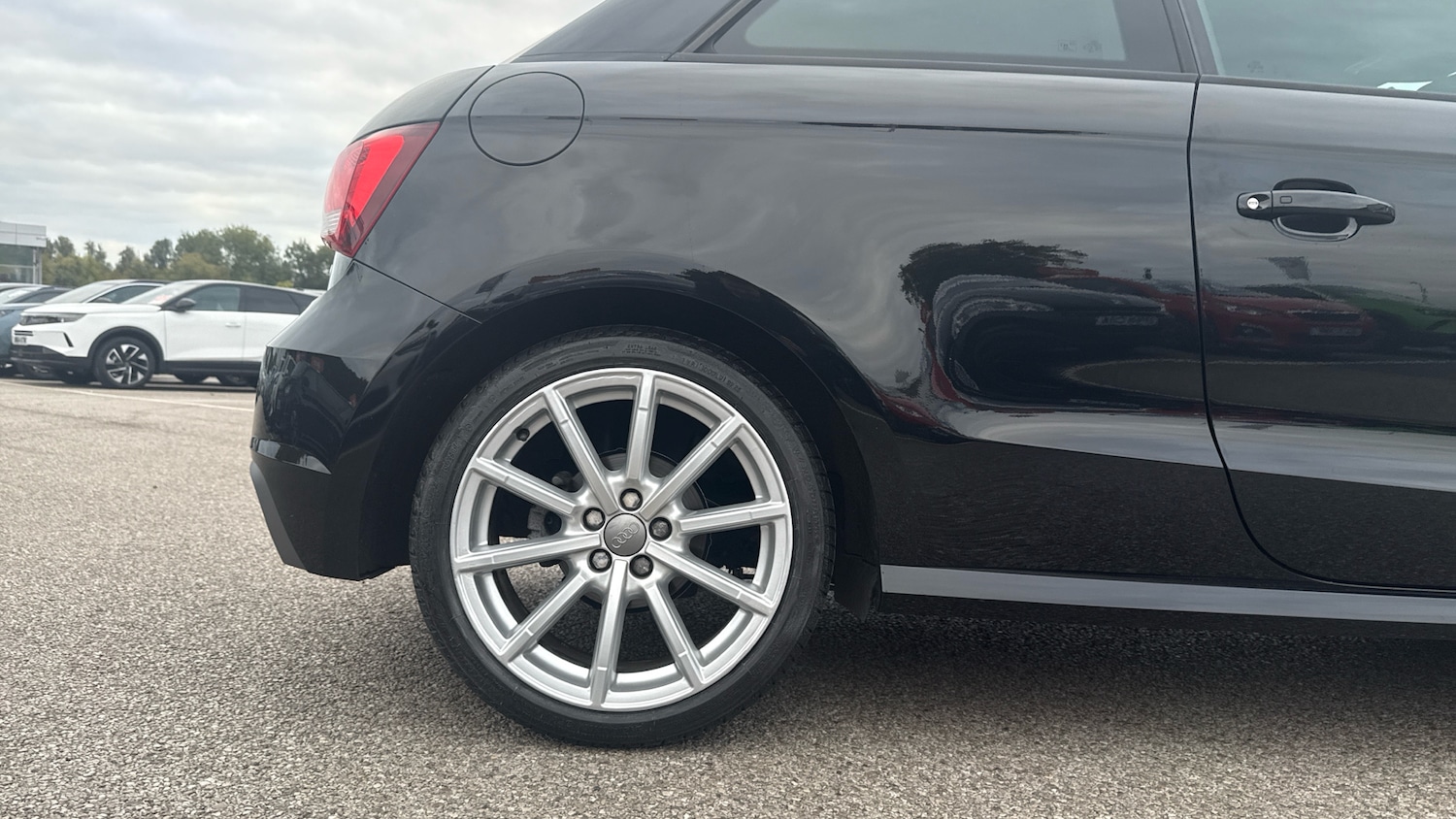 Used Audi A1 2017 for sale - 76075774: Photo 7