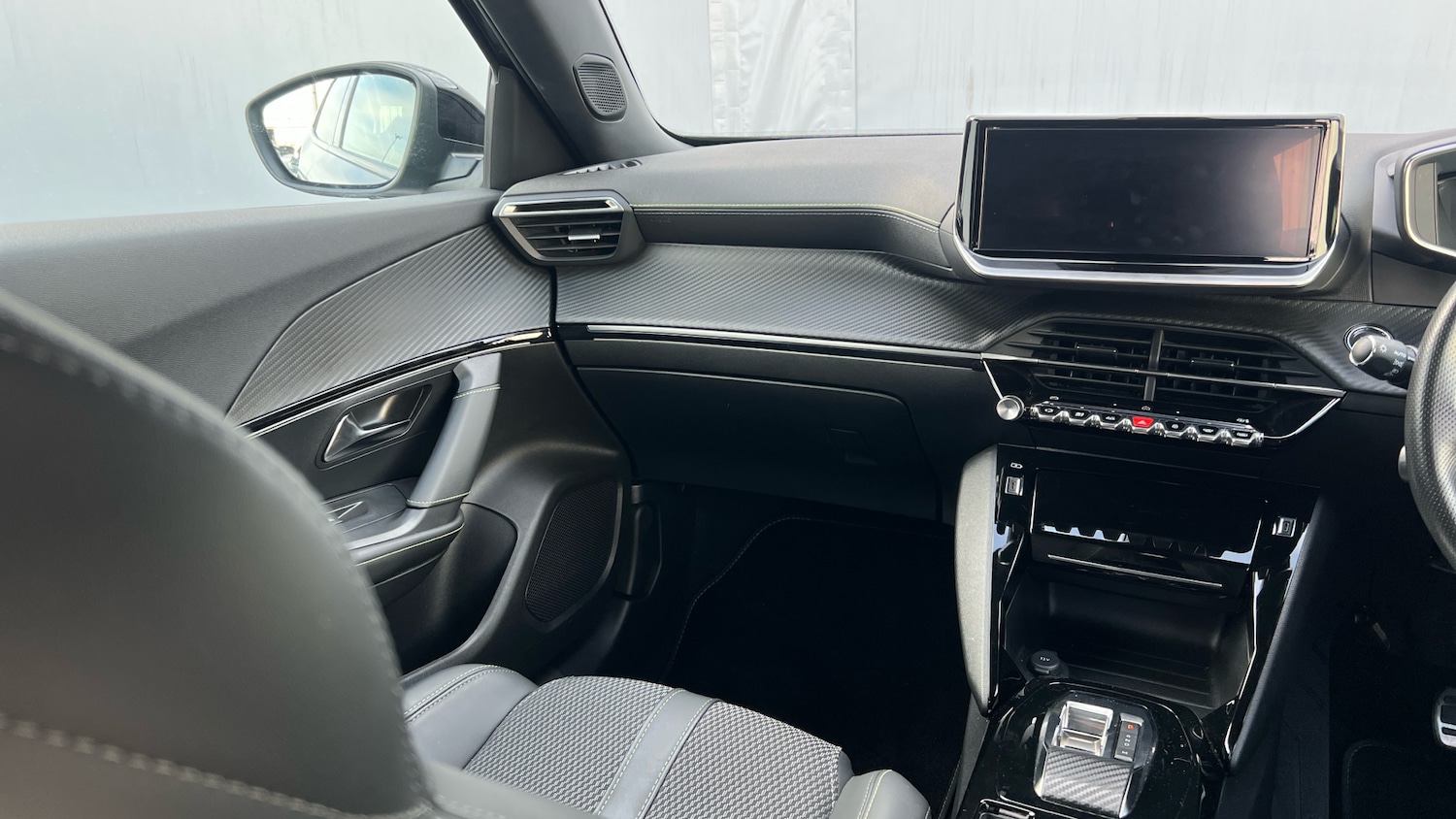 Used Peugeot 2008 2023 for sale - 77420933: Photo 14