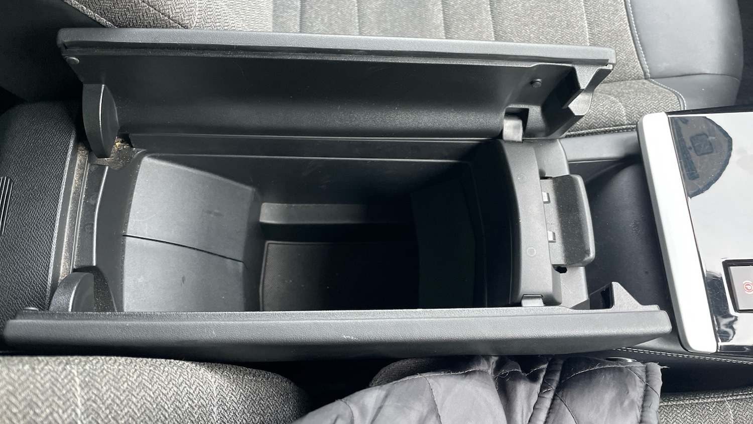 Used Citroen C5 X 2023 for sale - 76612534: Photo 30