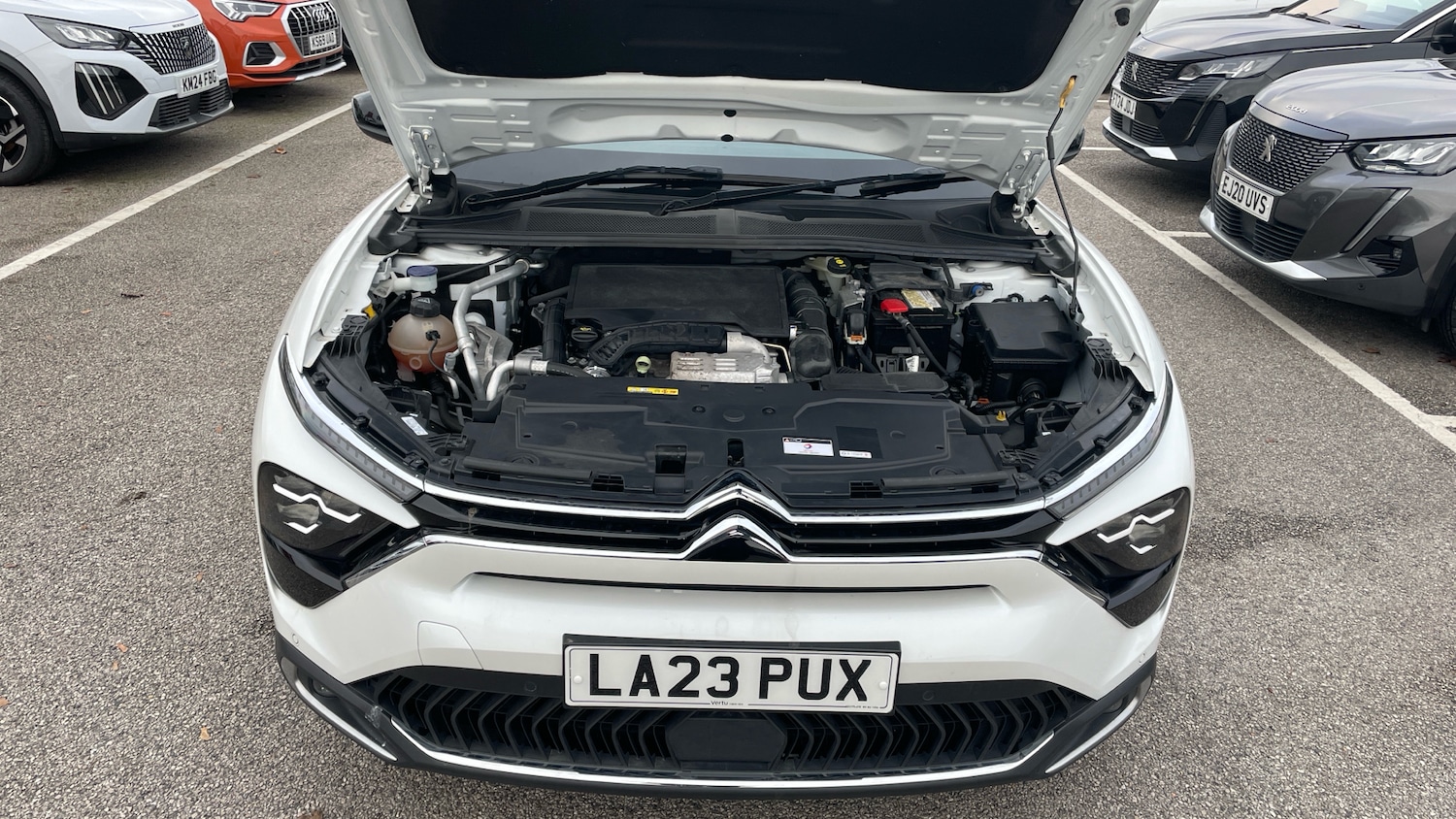 Used Citroen C5 X 2023 for sale - 76612534: Photo 8