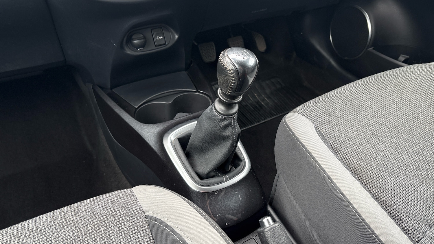 Used Toyota Yaris 2020 for sale - 77125007: Photo 13