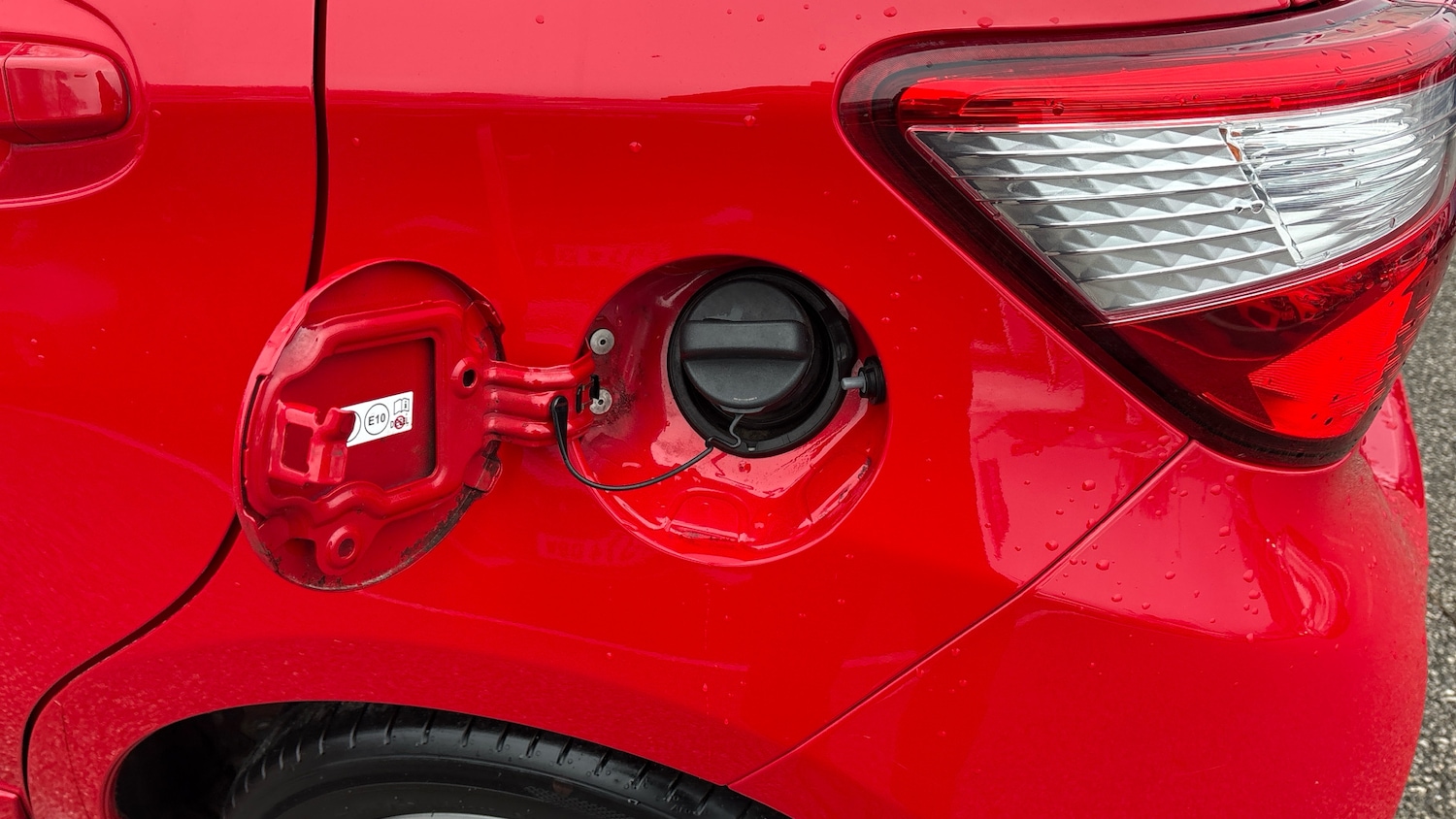 Used Toyota Yaris 2020 for sale - 77125007: Photo 29