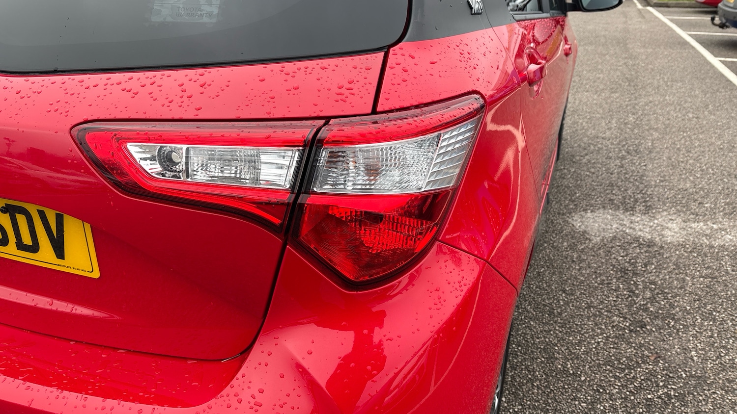 Used Toyota Yaris 2020 for sale - 77125007: Photo 31