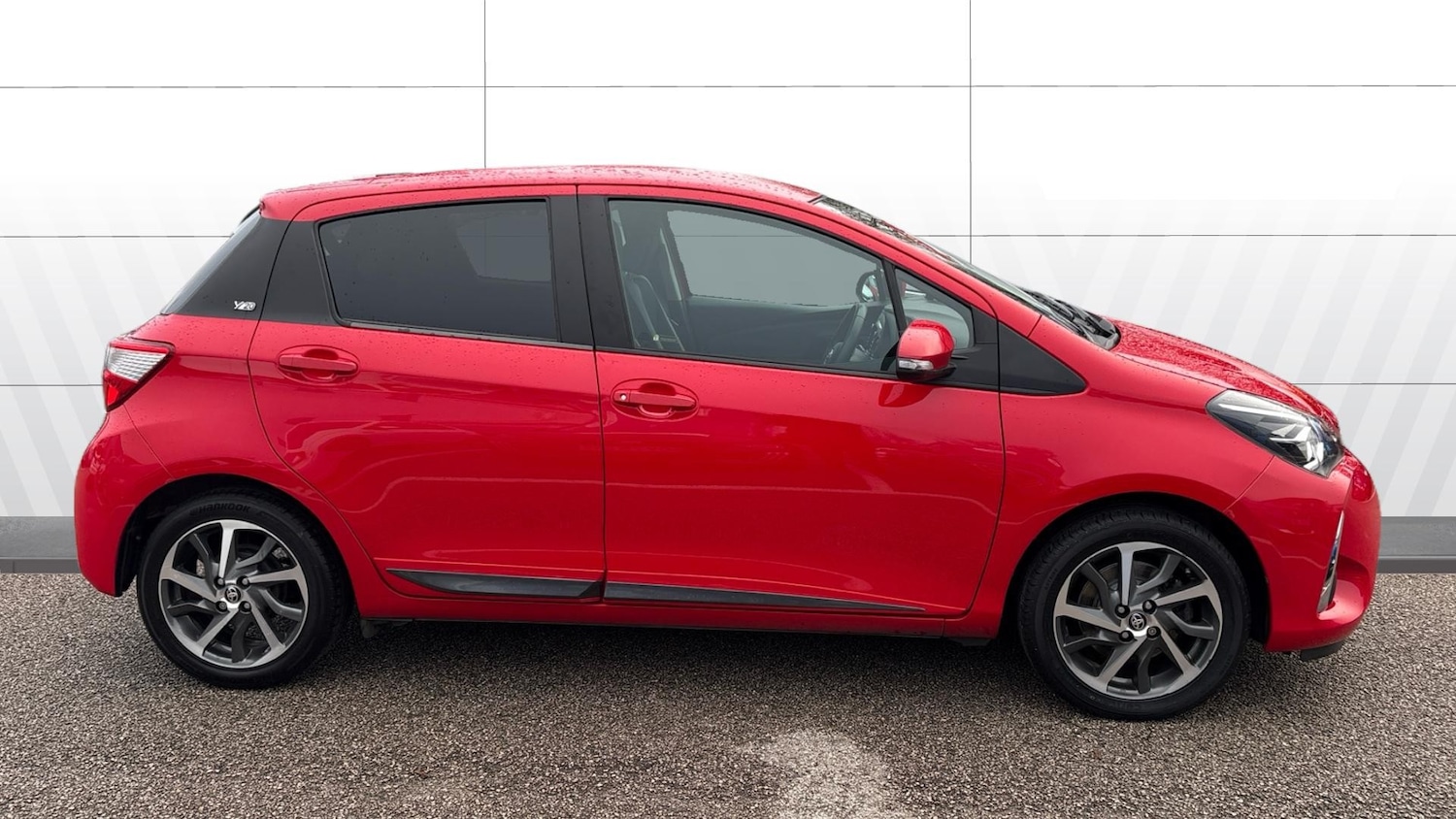 Used Toyota Yaris 2020 for sale - 77125007: Photo 5