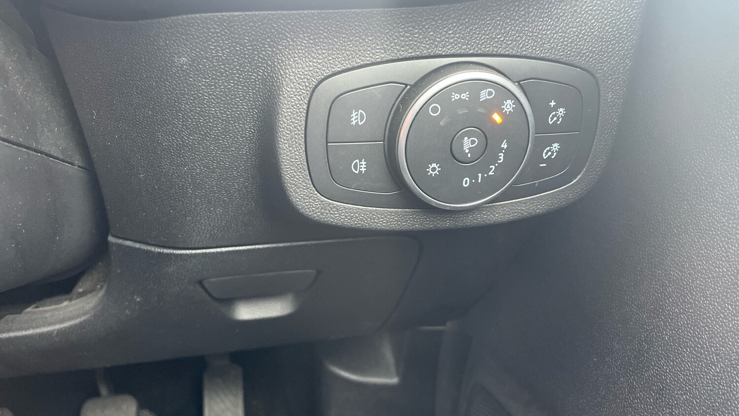 Used Ford Fiesta 2019 for sale - 76311331: Photo 24