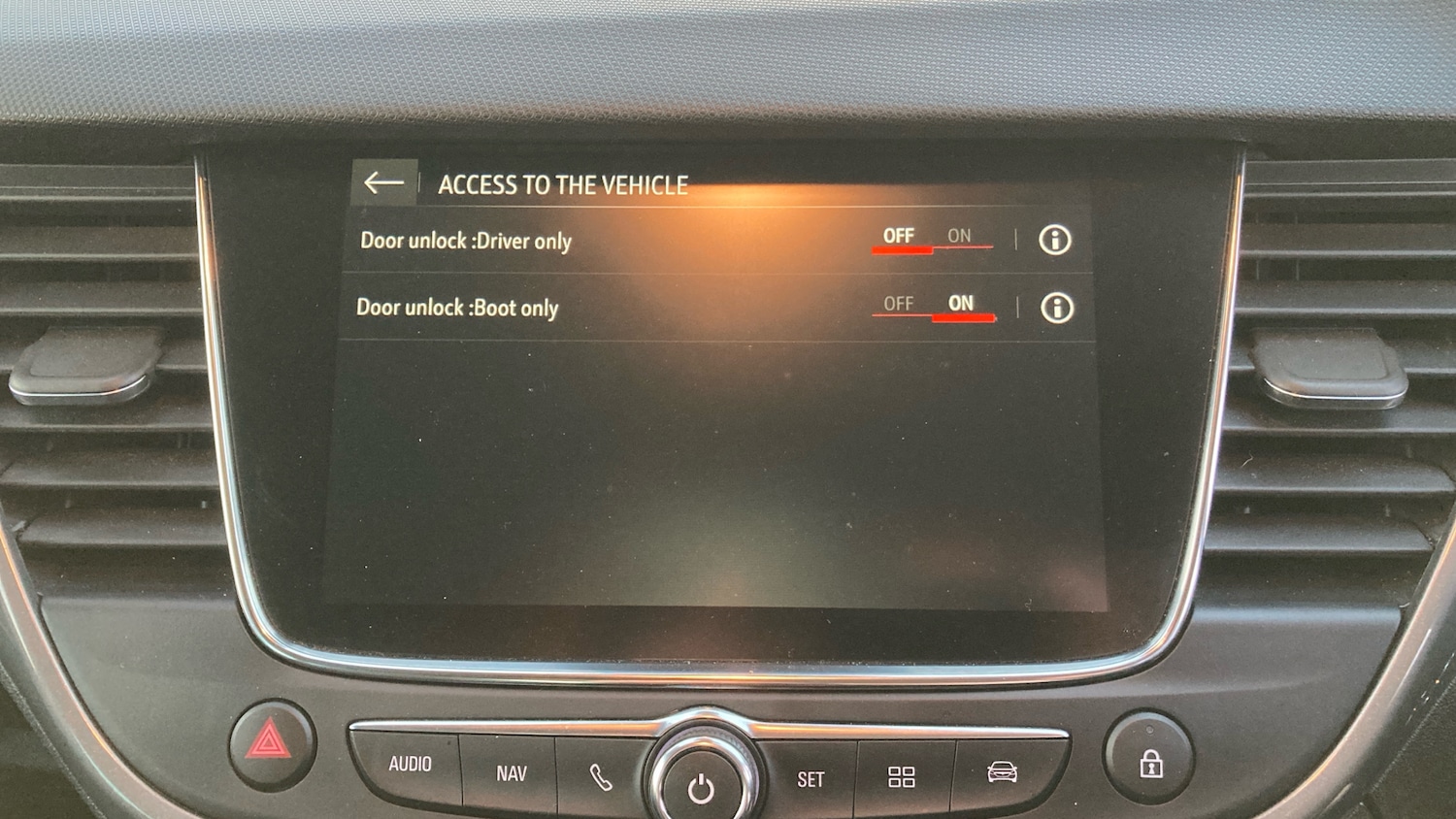 Used Vauxhall Crossland 2022 for sale - 76519653: Photo 28