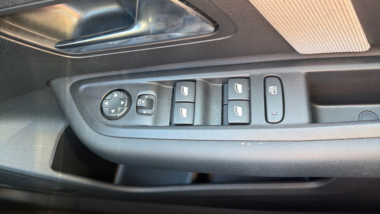 Used Citroen C4 2025 for sale - 77790084: Photo 25