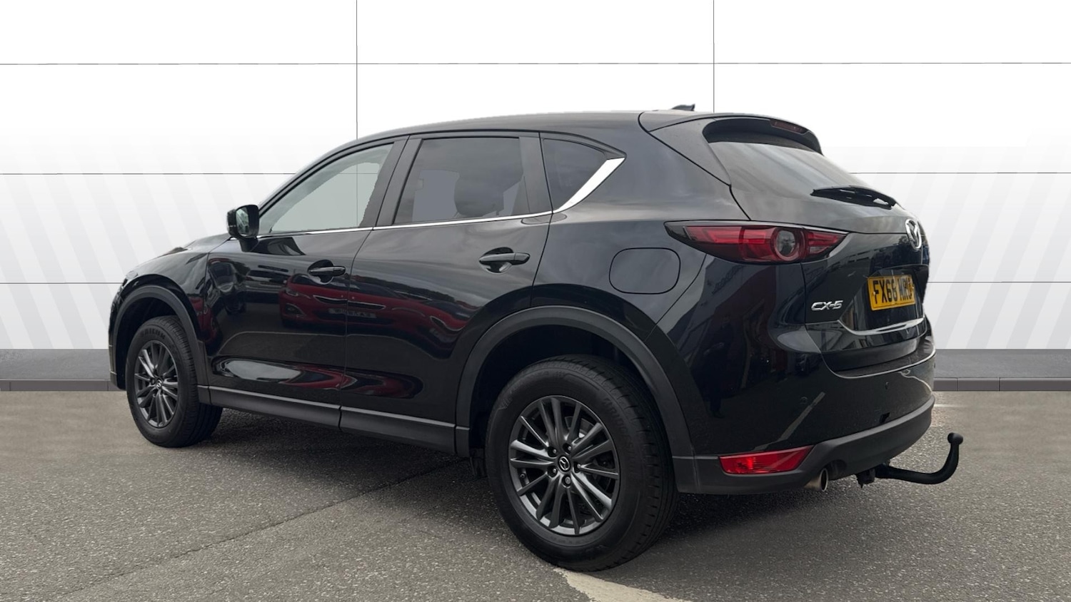 Used Mazda CX-5 2019 for sale - 76082342: Photo 2