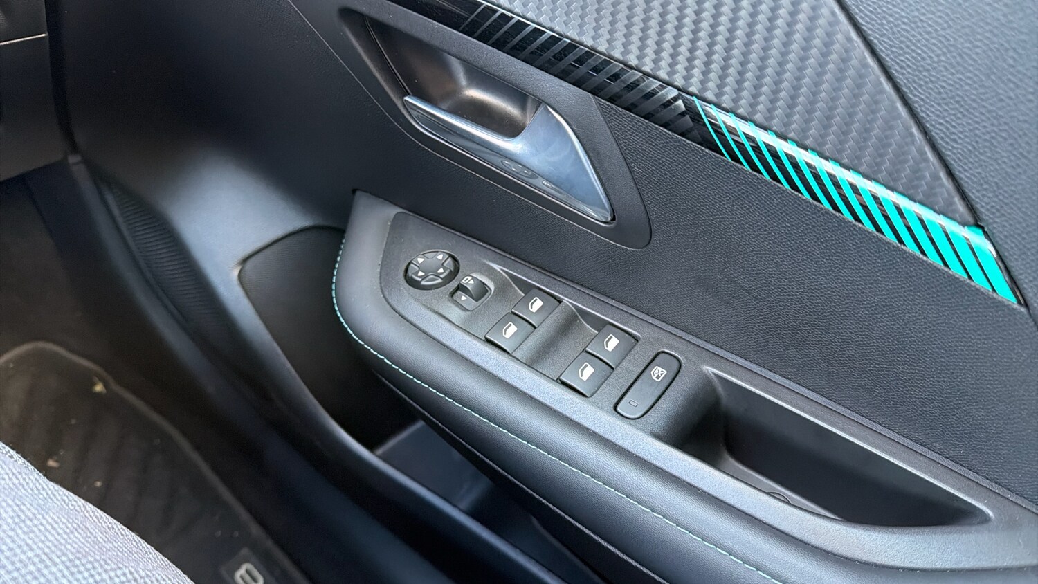 Used Peugeot 208 2022 for sale - 76194706: Photo 31