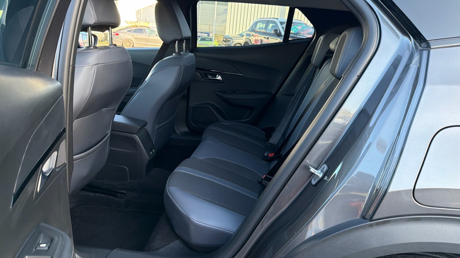 Used Peugeot 2008 2020 for sale - 77001772: Photo 16