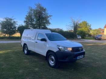 Used Toyota Hilux 2019 for sale - 74728792: Photo