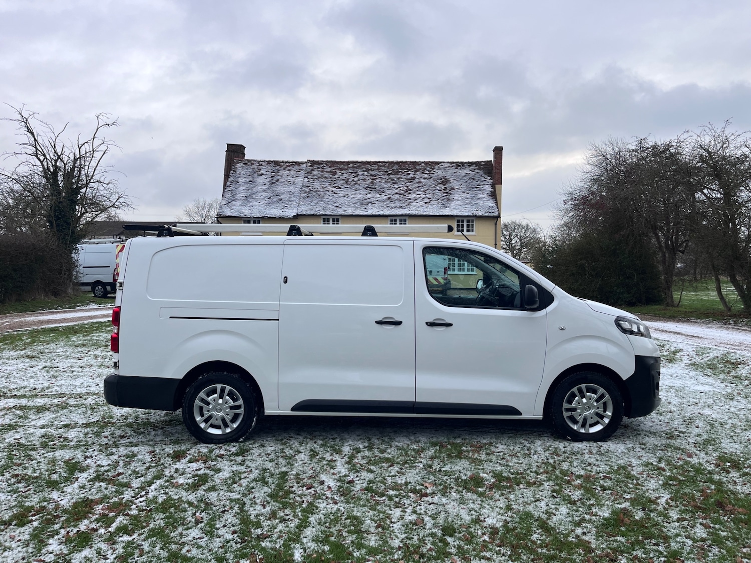 Used Vauxhall Vivaro 2020 for sale - 77114439: Photo 3