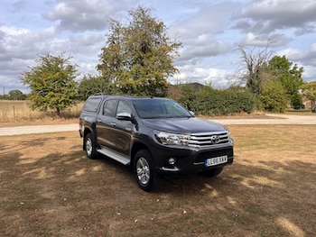 Toyota - Hilux