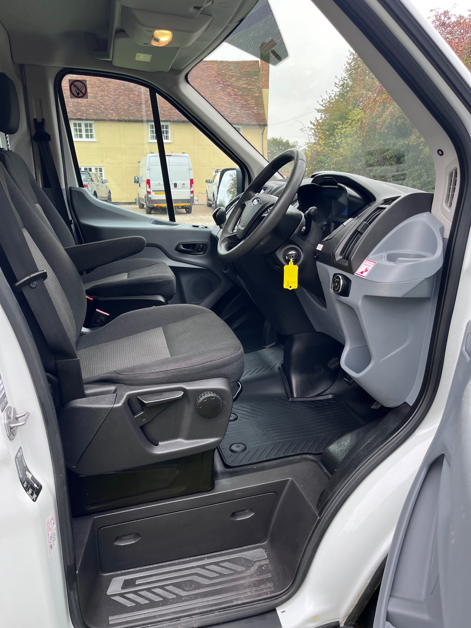 Used Ford Transit 2018 for sale - 76264486: Photo 17