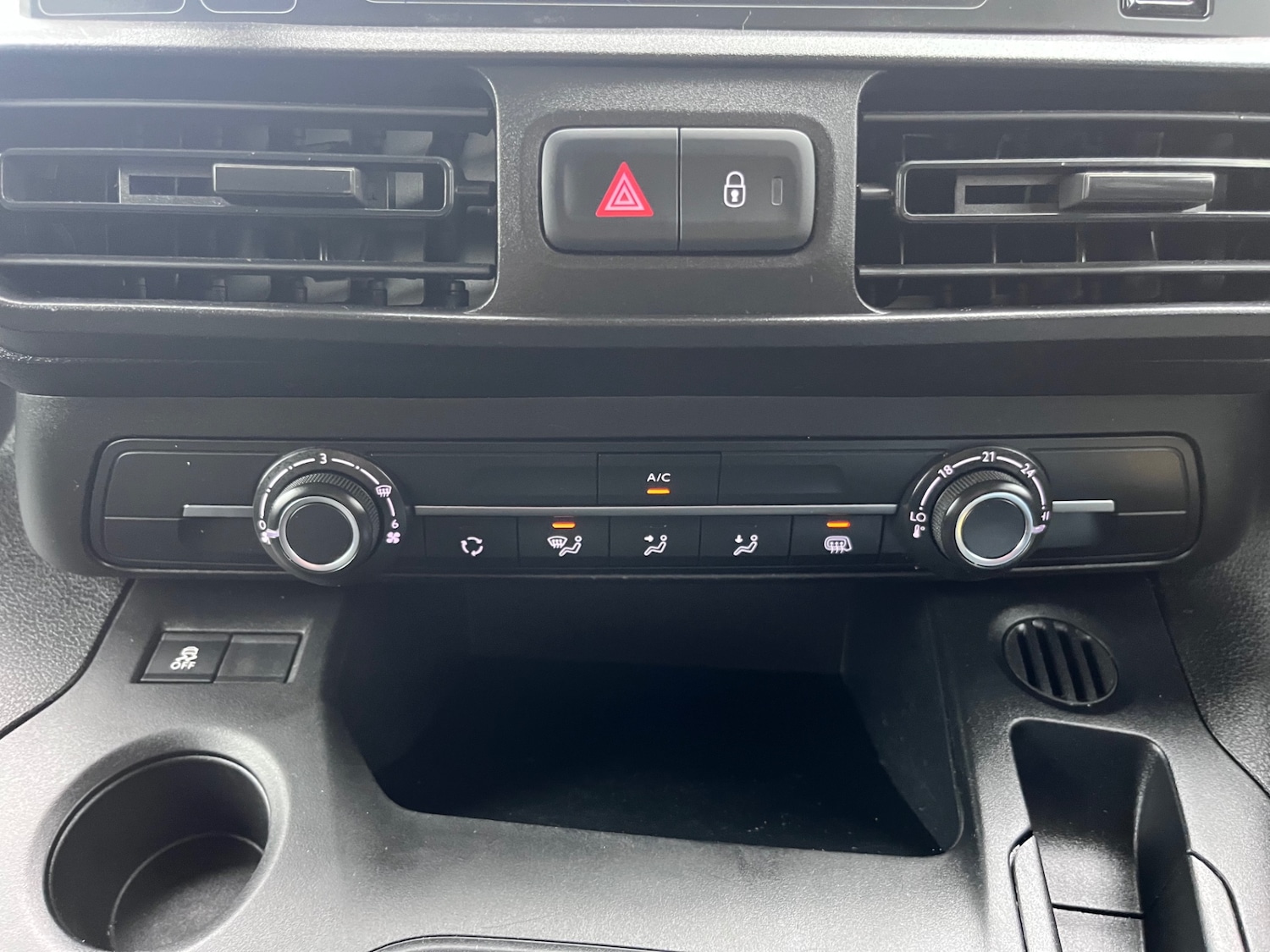 Used Vauxhall Combo 2019 for sale - 76436579: Photo 10