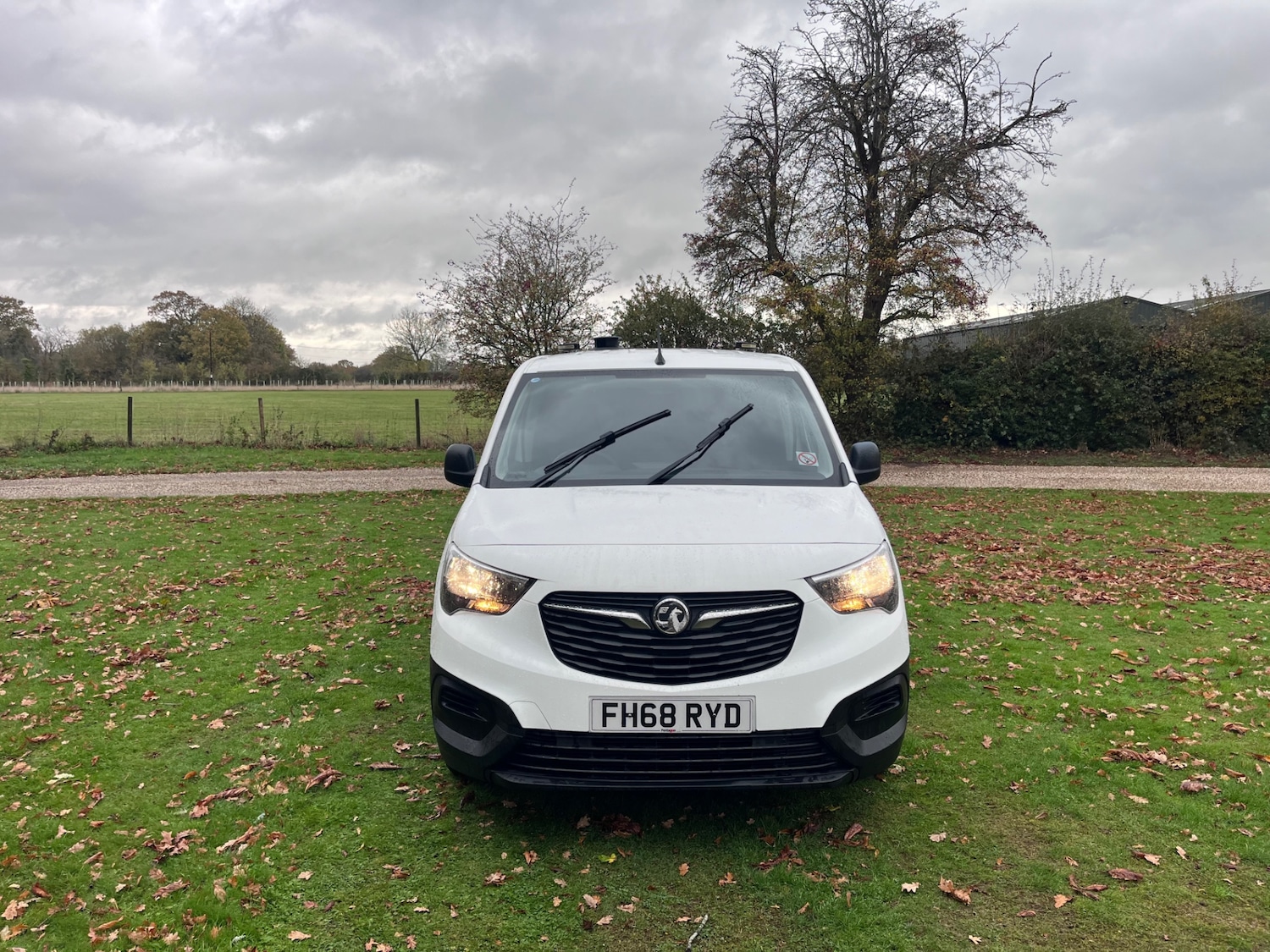 Used Vauxhall Combo 2019 for sale - 76436579: Photo 2