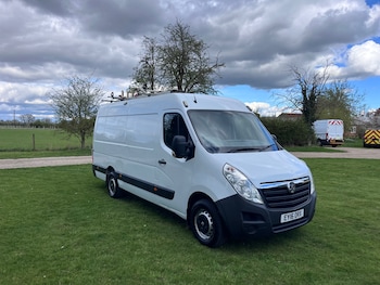 Vauxhall Movano feature image