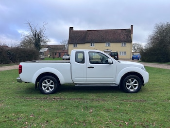 Used Nissan Navara 2013 for sale - 77431724: Photo