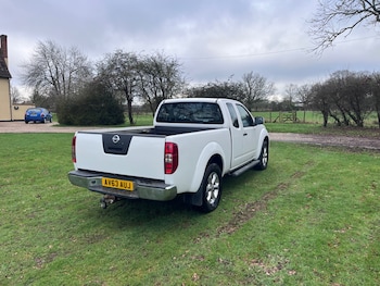 Used Nissan Navara 2013 for sale - 77431724: Photo