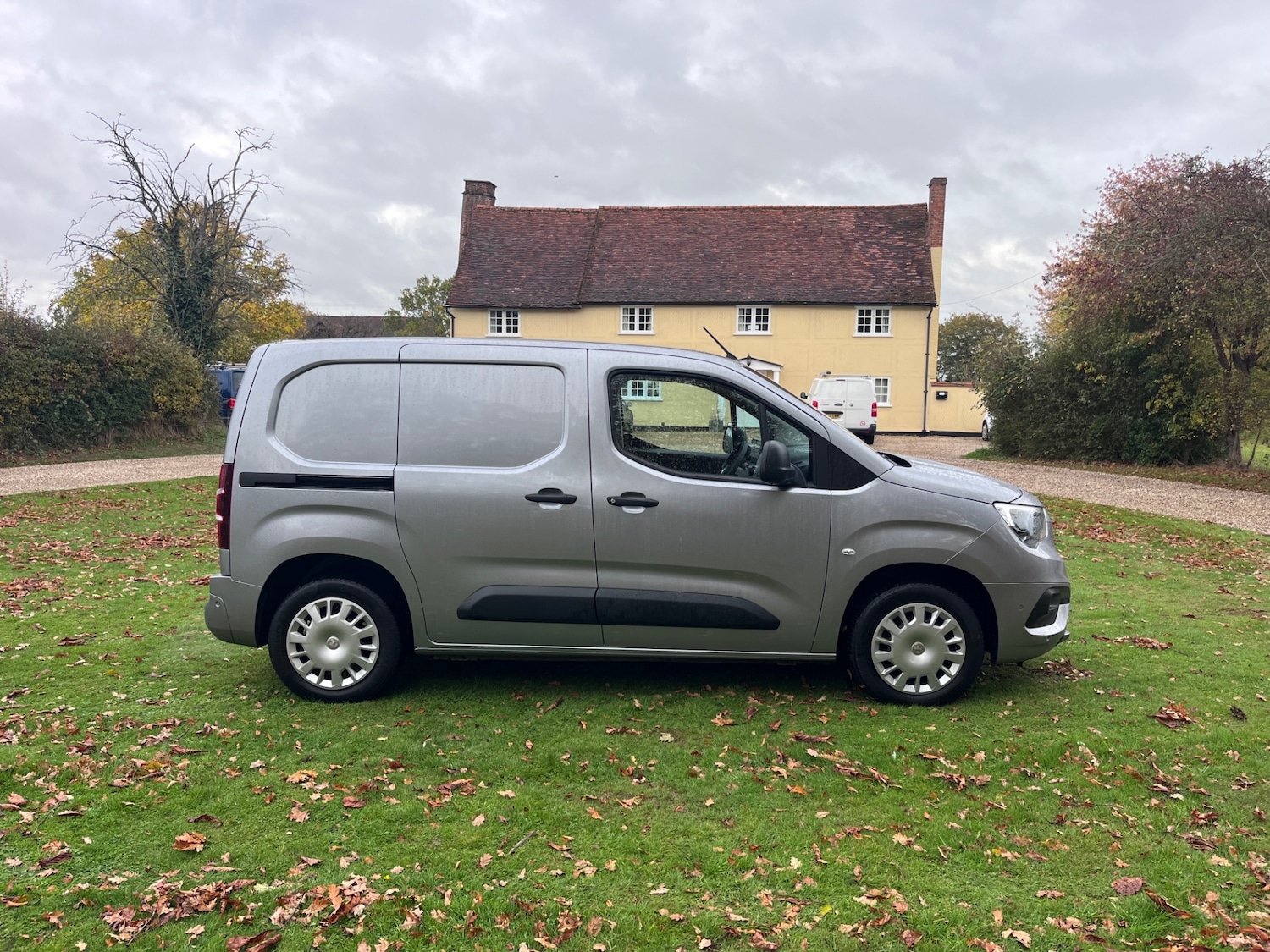 Used Vauxhall Combo 2019 for sale - 76436507: Photo 3