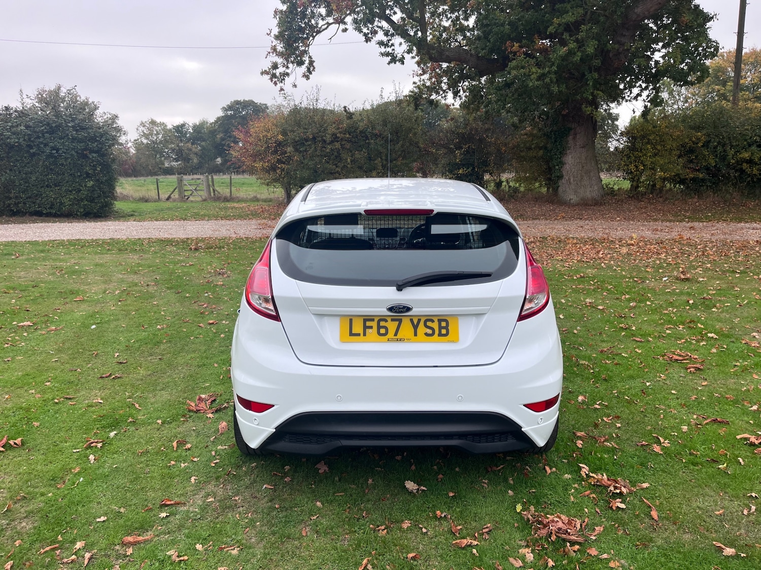 Used Ford Fiesta 2017 for sale - 76253928: Photo 5