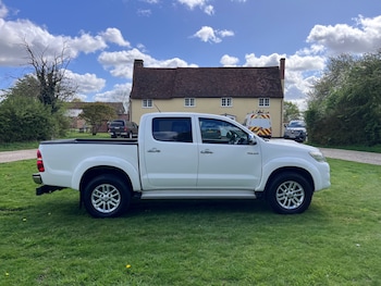Used Toyota Hilux 2015 for sale - 78296768: Photo
