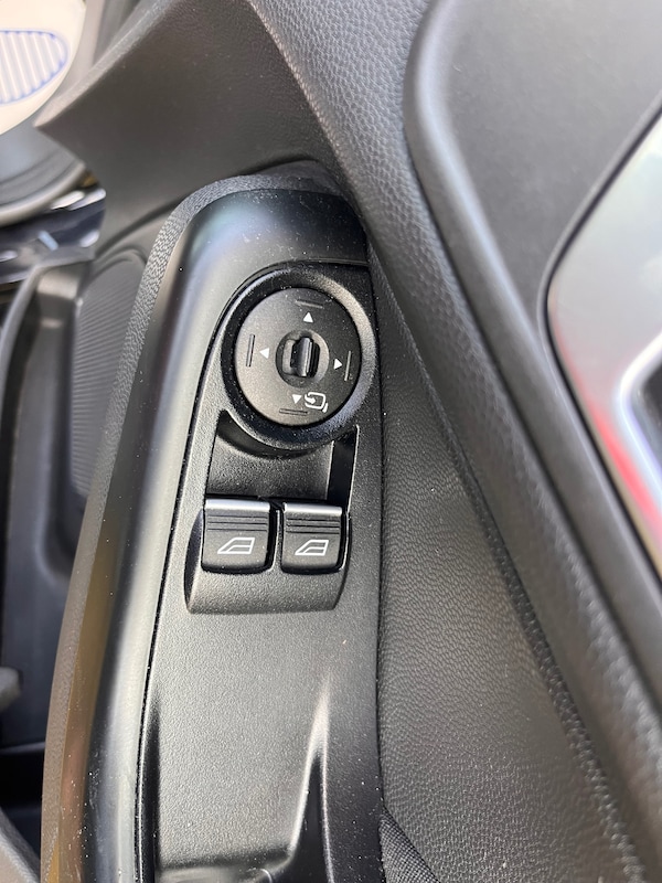 Used Ford Fiesta 2017 for sale - 75183903: Photo 16