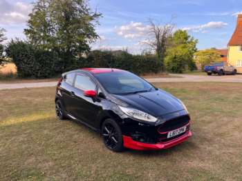 2017 (17) - 1.0 EcoBoost 140 ST-Line Black Edition 3dr