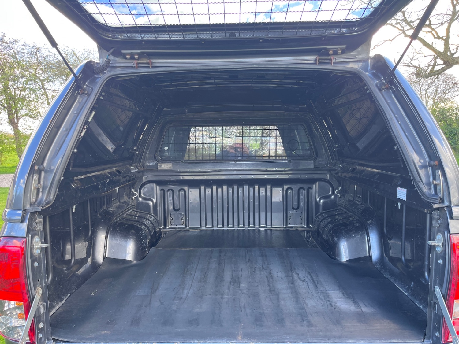 Used Toyota Hilux 2019 for sale - 78140535: Photo 17