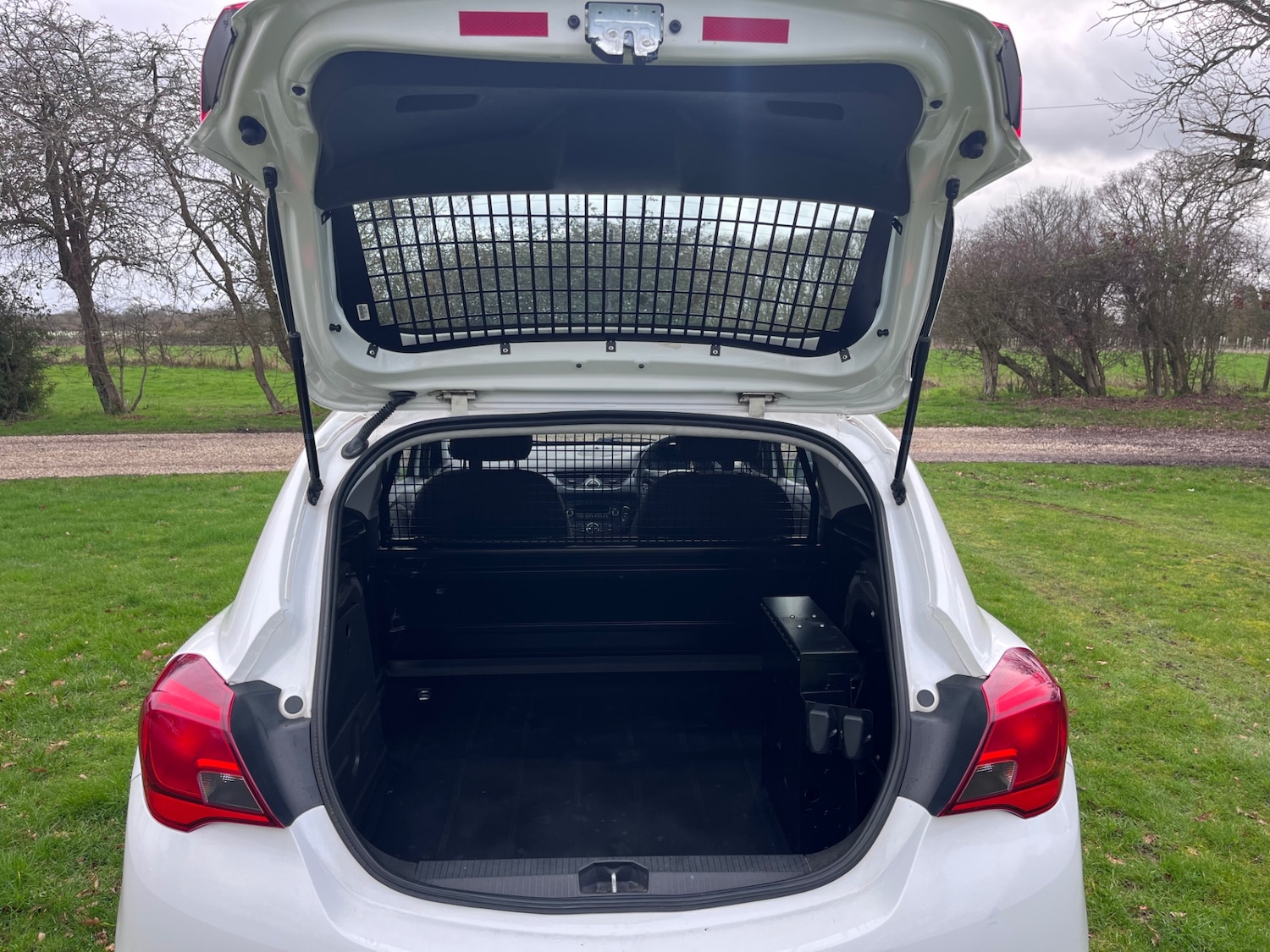 Used Vauxhall Corsa 2018 for sale - 77640194: Photo 6