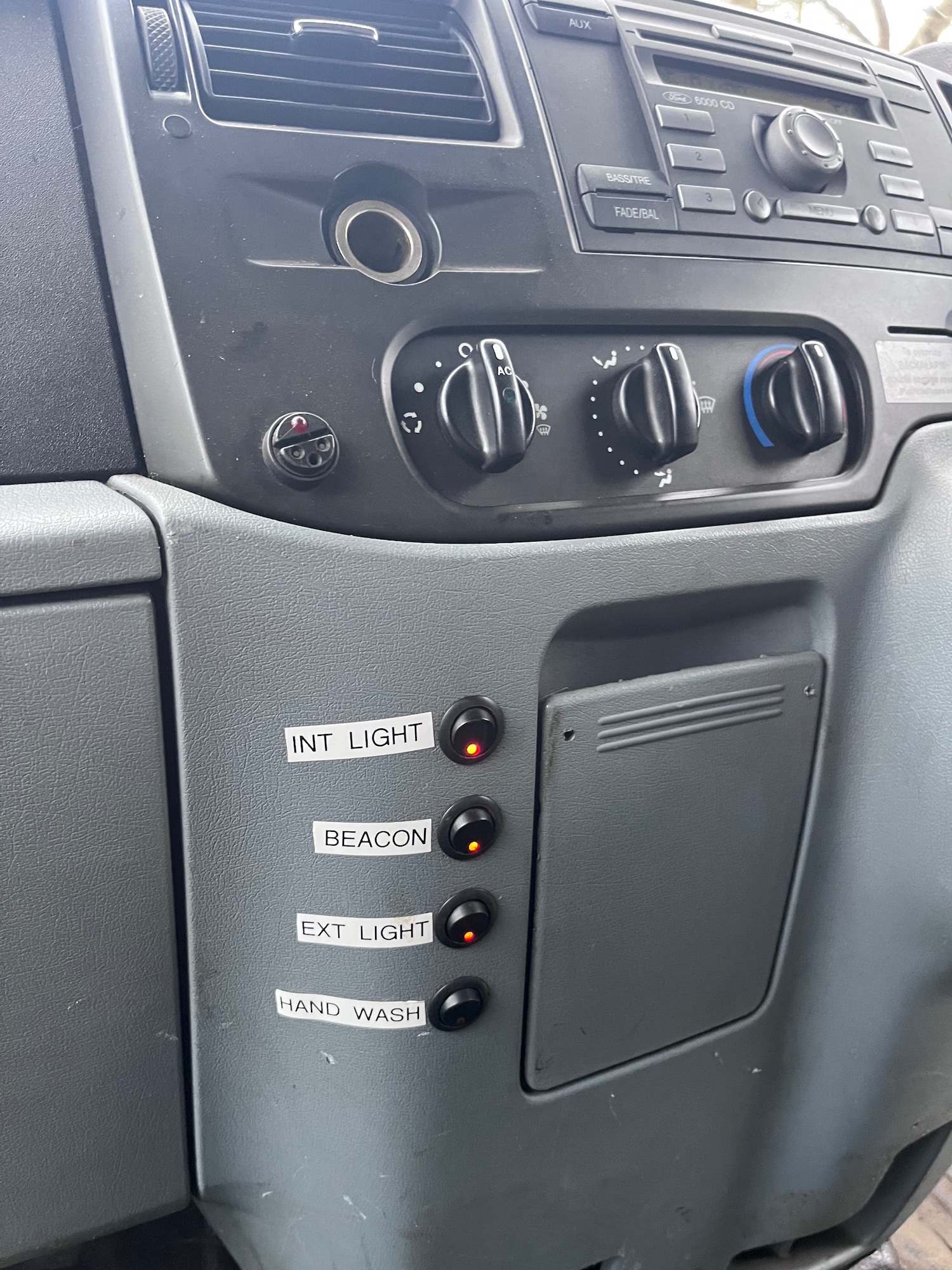 Used Ford Transit 2009 for sale - 77055157: Photo 9