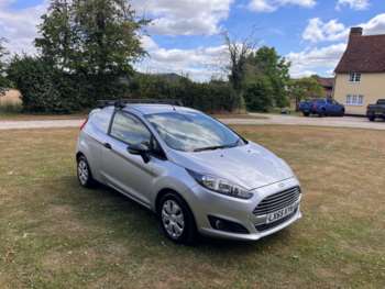 Used Ford Fiesta 2015 for sale - 75057025: Photo