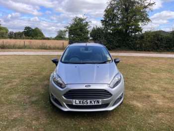 Used Ford Fiesta 2015 for sale - 75057025: Photo