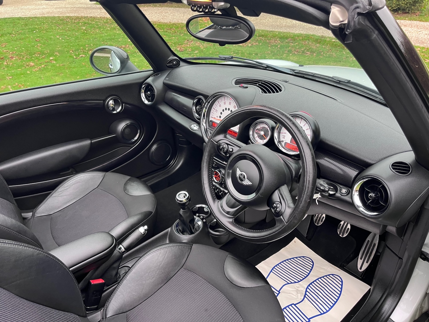 Used MINI Convertible 2013 for sale - 76517838: Photo 8