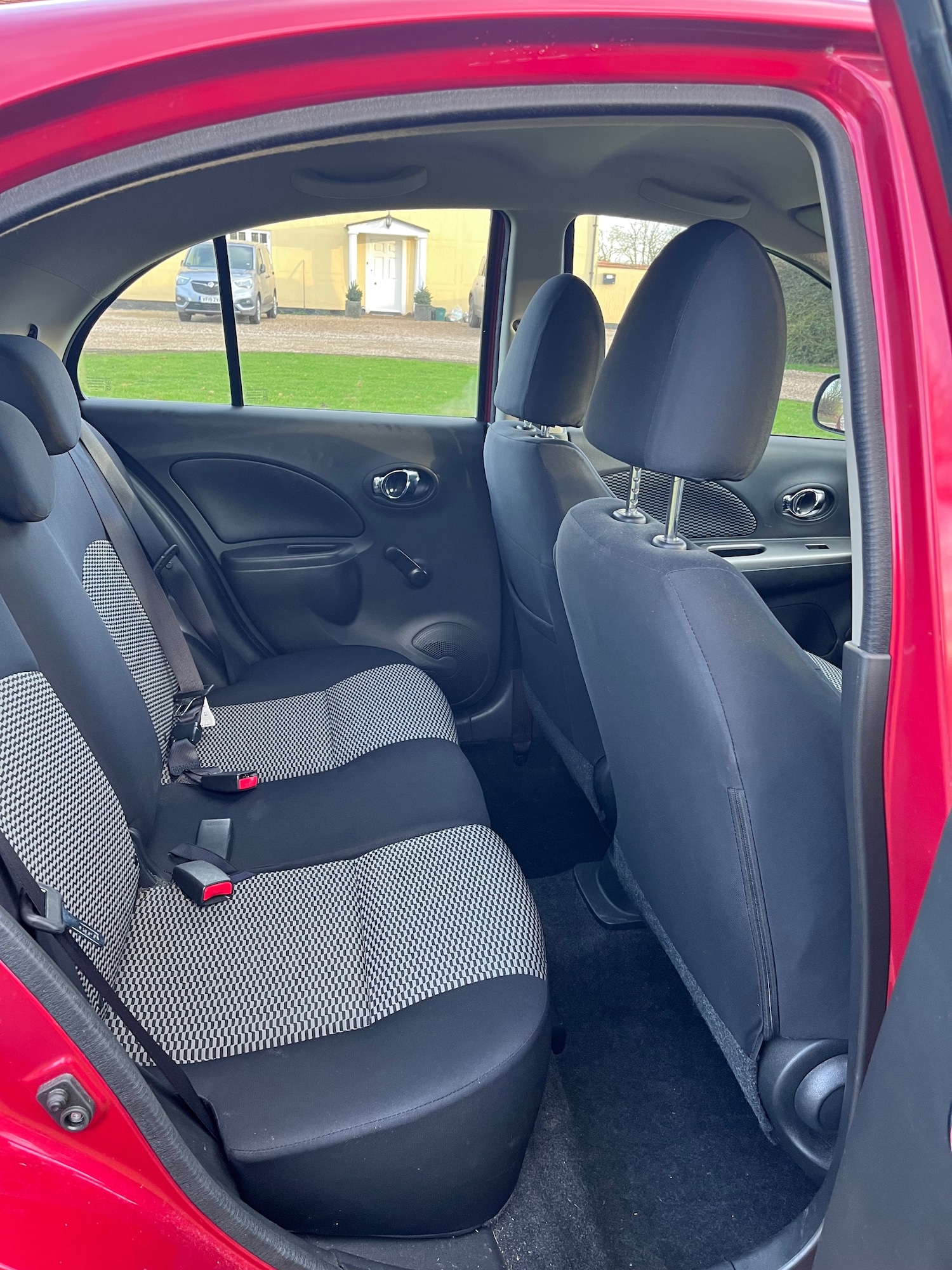 Used Nissan Micra 2015 for sale - 77336833: Photo 8