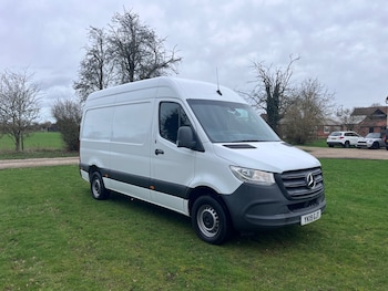 Mercedes-Benz Sprinter feature image