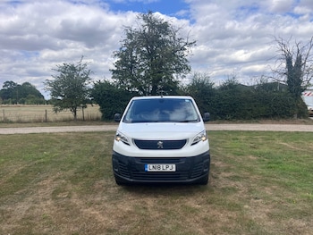 Used Peugeot Expert 2018 for sale - 79153760: Photo
