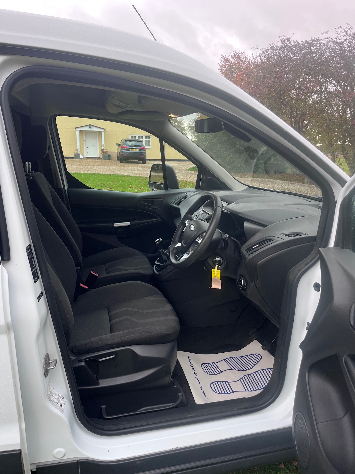 Used Ford Tourneo Connect 2014 for sale - 76436327: Photo 15